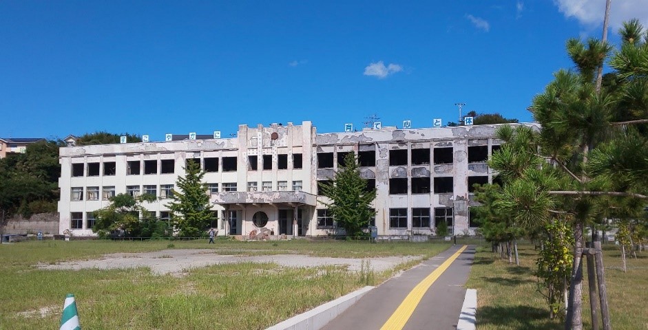 【２】石巻市震災遺構門脇小学校（正面）