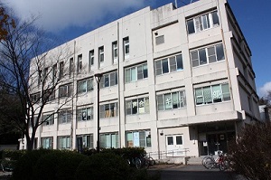 gakubucho2.jpg